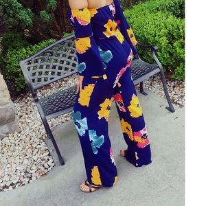 ❤️off the shoulder jumpsuit❤️